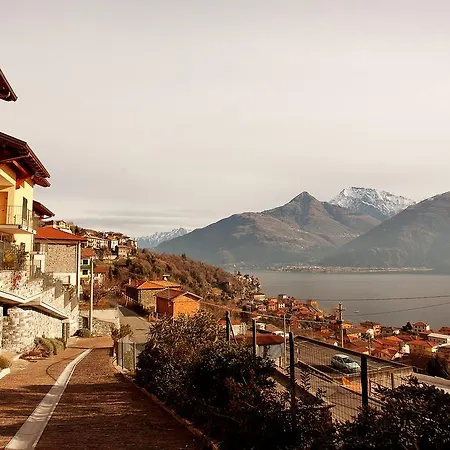 Daire Residenza Romina Sleeps 8 With Pool- By Italian *